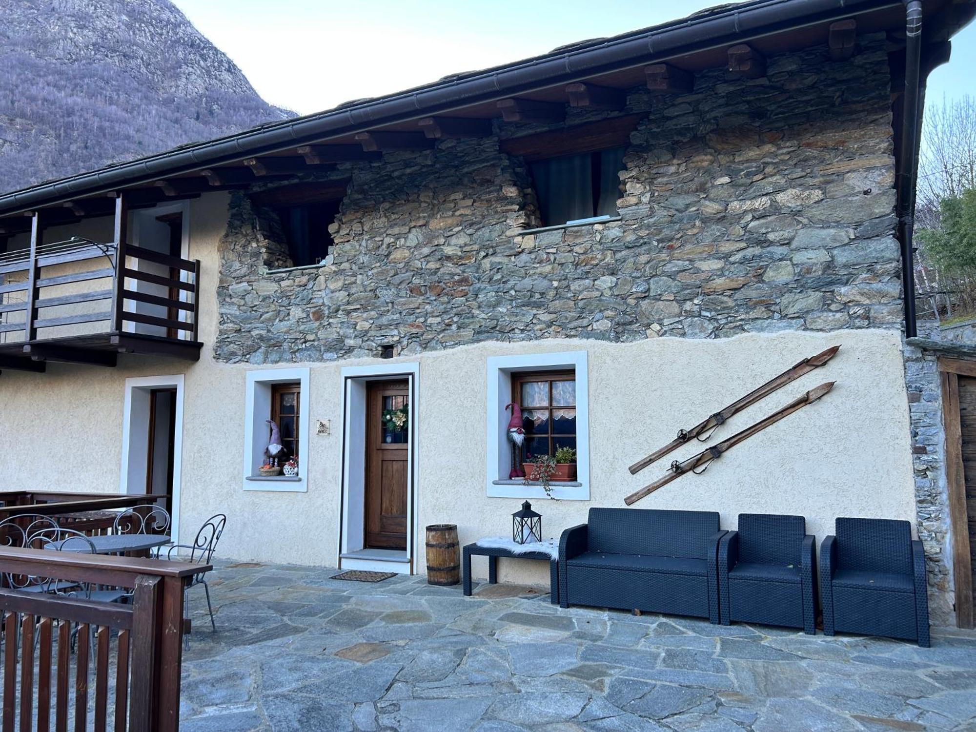 Lo Sougnet Hotel Hone Bagian luar foto