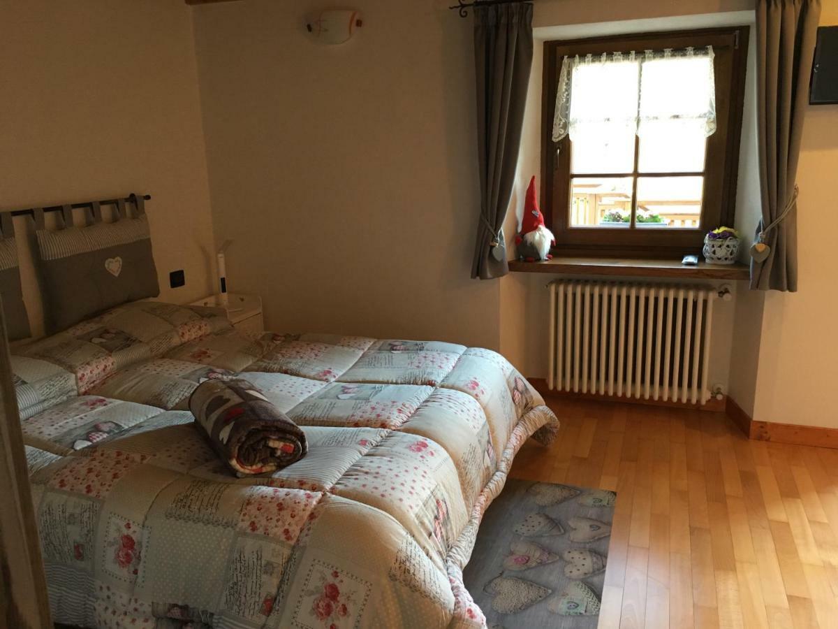 Lo Sougnet Hotel Hone Bagian luar foto
